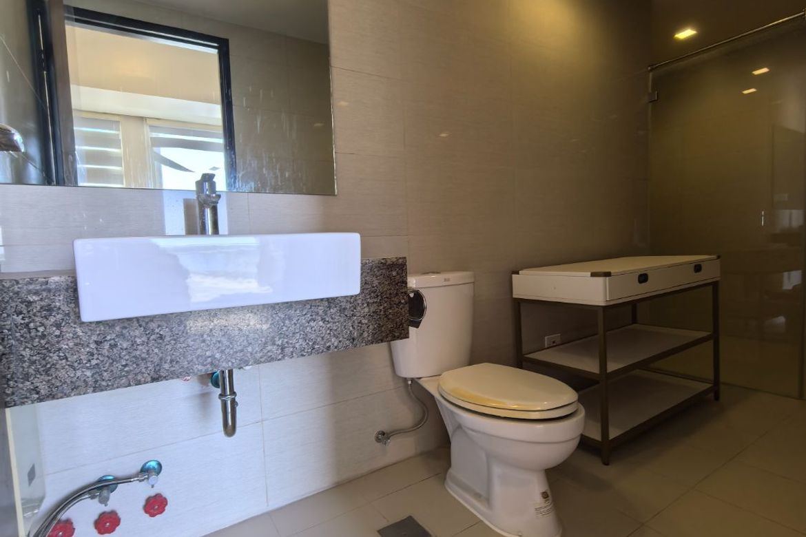 2 Bedroom Condo for Sale in Mactan, Lapu-Lapu, Cebu – photo 8