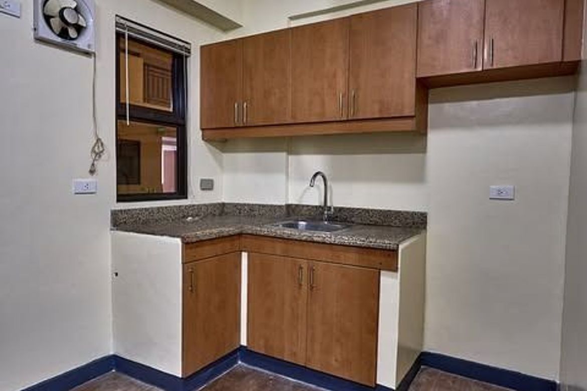 2 Bedroom Condo for Sale in Magnolia Place, Talipapa, Quezon City, Metro Manila – photo 8
