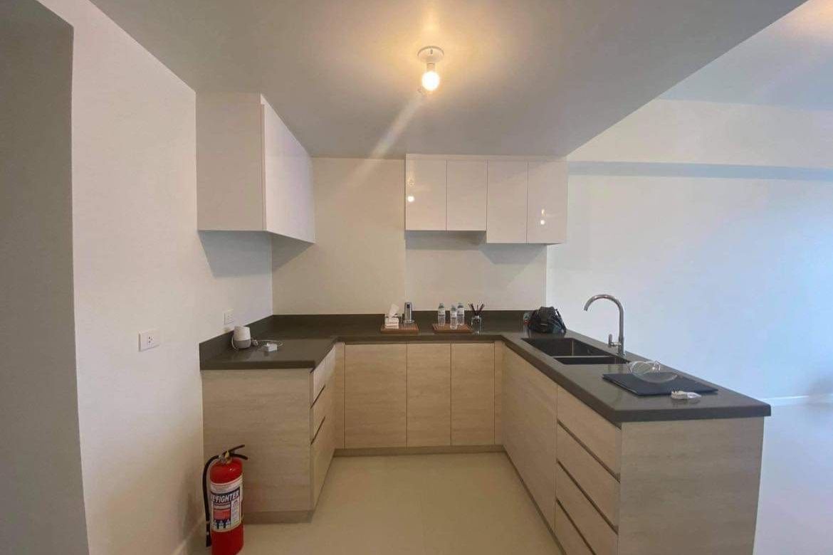 2 Bedroom Condo for Sale in Mandani Bay Suites, Tipolo, Mandaue, Cebu – photo 3