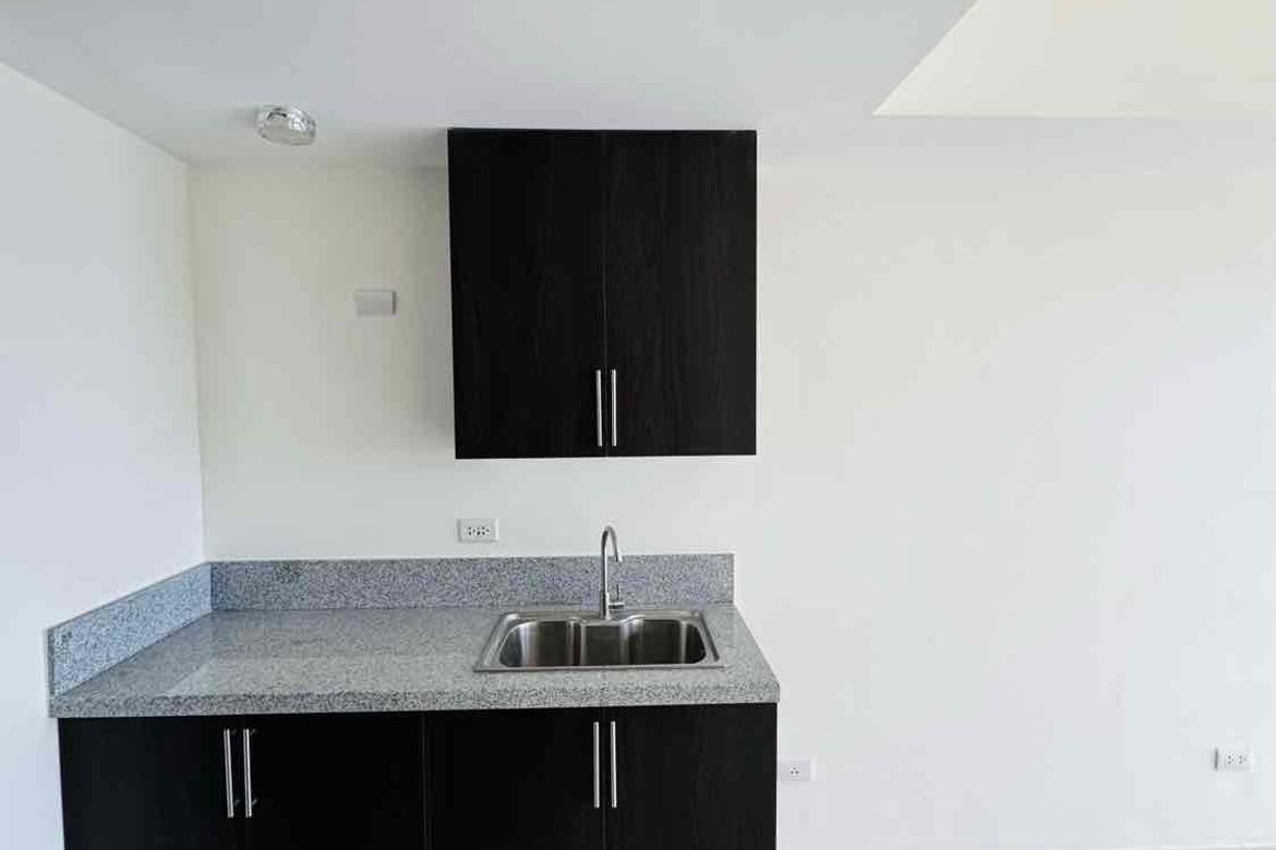 2 Bedroom Condo for Sale in Mango Tree Residences, Pasadeña, San Juan, Metro Manila near LRT-2 Gilmore – photo 4