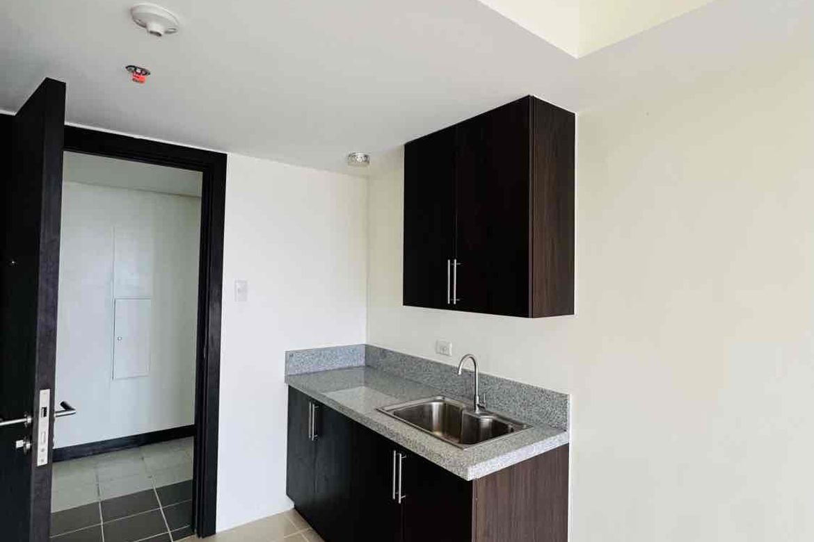 2 Bedroom Condo for Sale in Mango Tree Residences, Pasadeña, San Juan, Metro Manila near LRT-2 Gilmore – photo 5