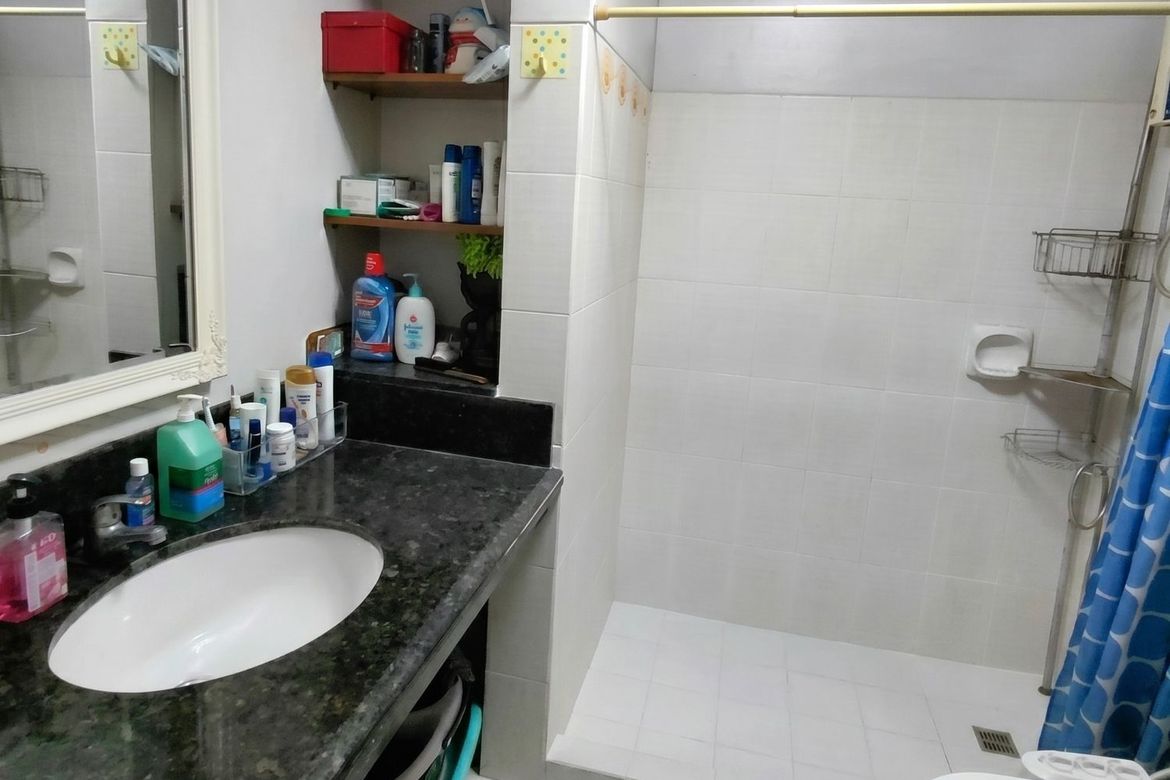 2 Bedroom Condo for Sale in Maricielo Villas, Pulang Lupa Uno, Las Piñas, Metro Manila – photo 8