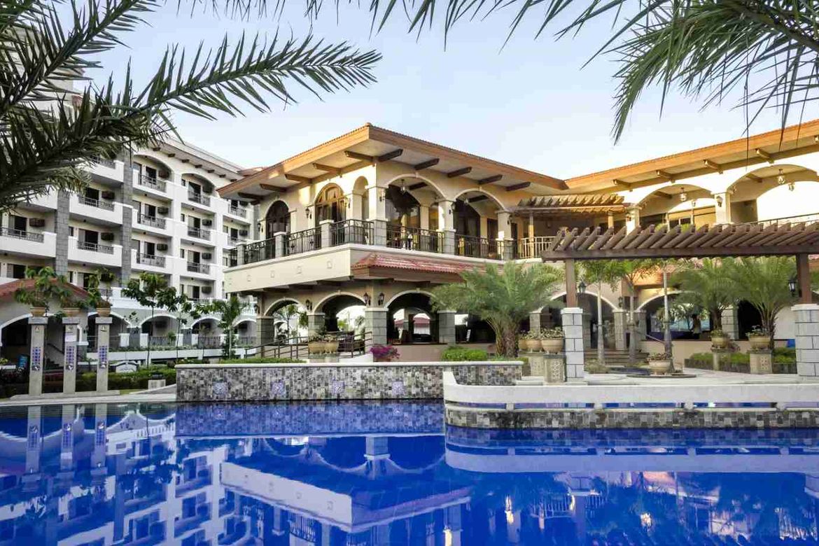 2 Bedroom Condo for Sale in Maricielo Villas, Pulang Lupa Uno, Las Piñas, Metro Manila