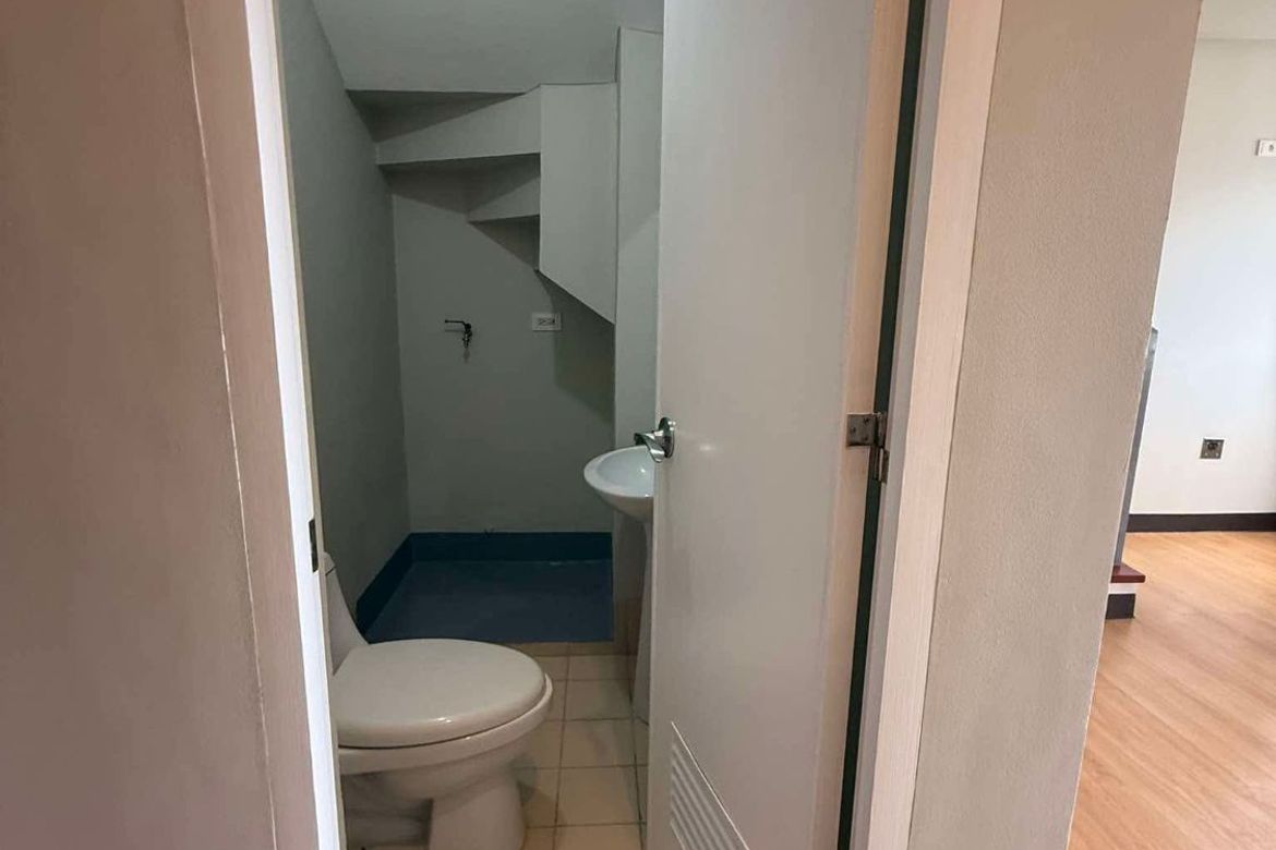 2 Bedroom Condo for Sale in Marquinton Residences, Santo Niño, Marikina, Metro Manila – photo 8