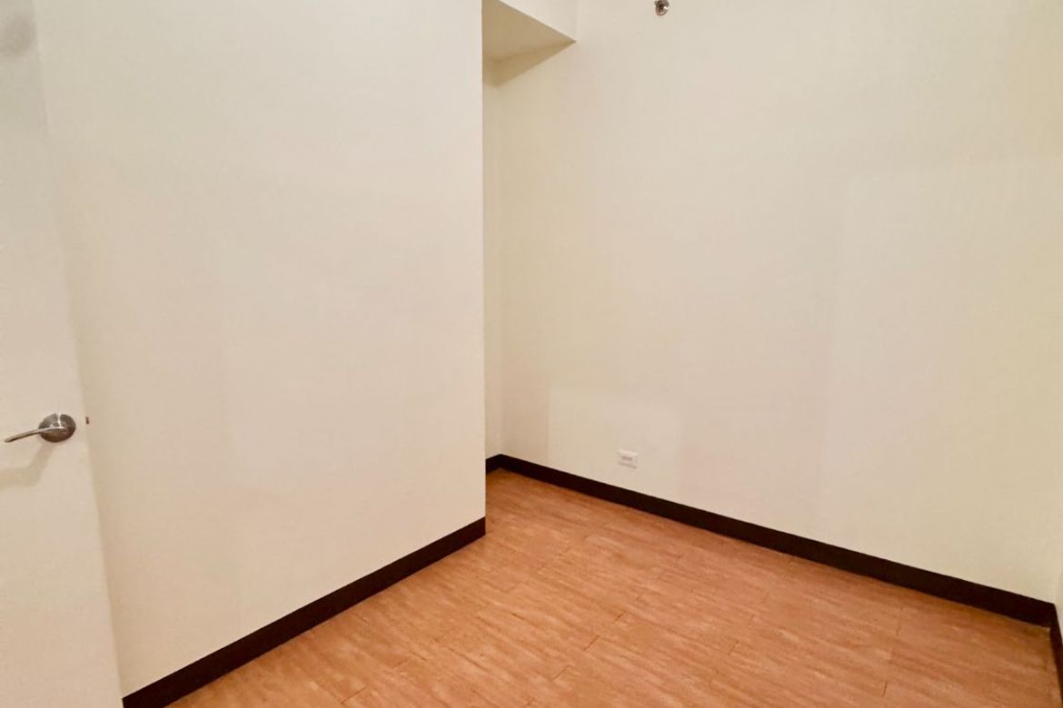2 Bedroom Condo for Sale in Marquinton Residences, Santo Niño, Marikina, Metro Manila – photo 2