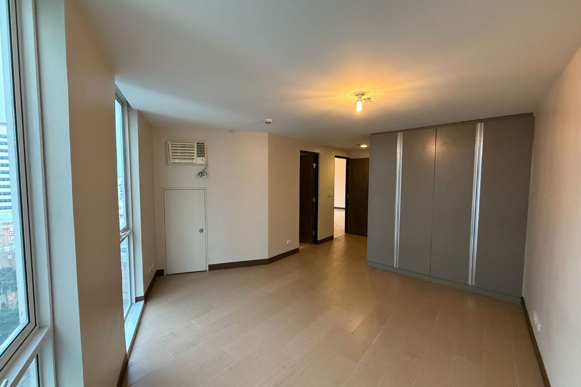 2 Bedroom Condo for Sale in McKinley Hill, Taguig, Metro Manila – photo 6