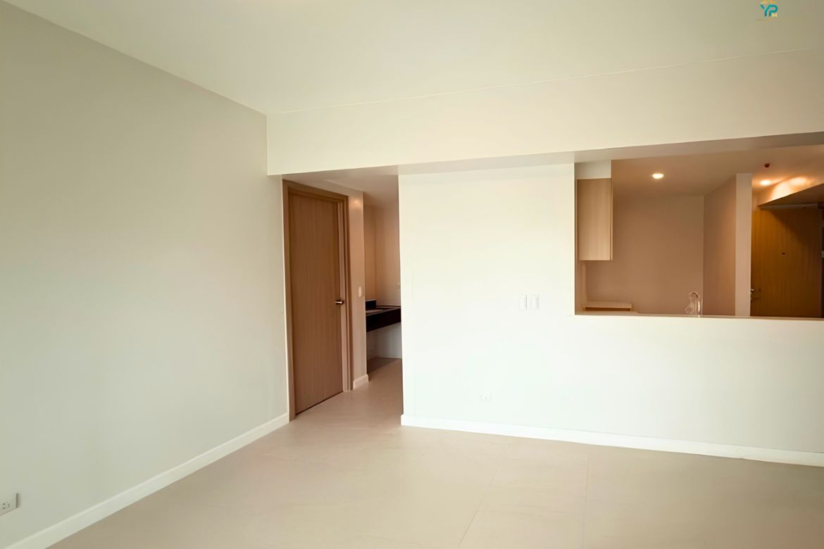 2 Bedroom Condo for Sale in Mergent Residences, Poblacion, Makati, Metro Manila