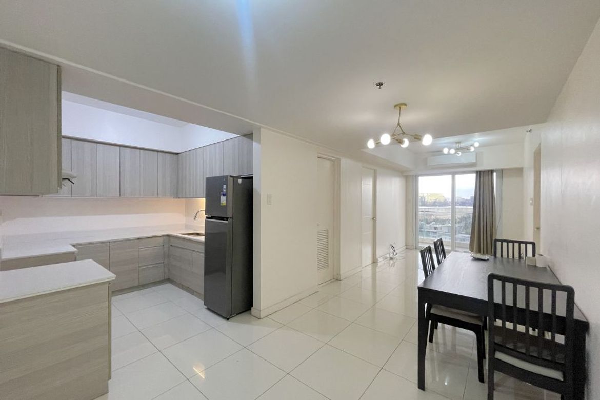 2 Bedroom Condo for Sale in Oak Harbor Residences, Don Bosco, Parañaque, Metro Manila