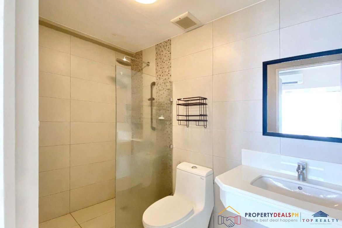 2 Bedroom Condo for Sale in Oak Harbor Residences, Don Bosco, Parañaque, Metro Manila – photo 5