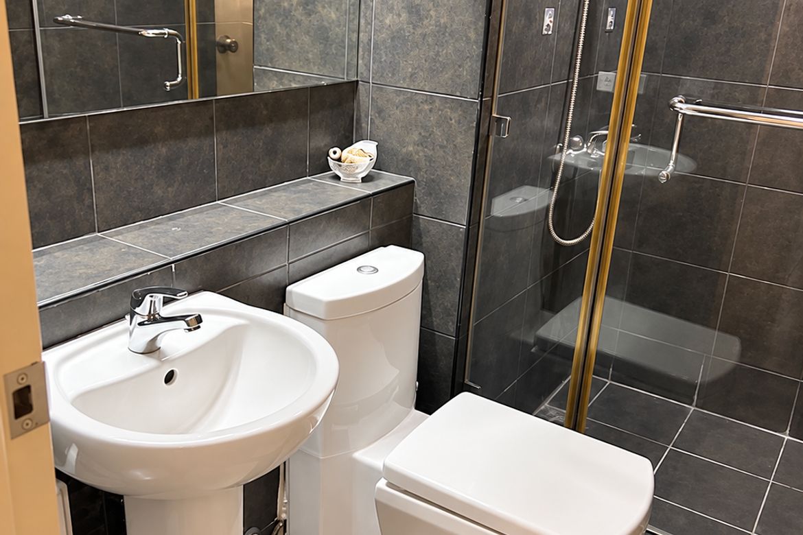 2 Bedroom Condo for Sale in One Legazpi Park, San Lorenzo, Makati City – photo 8