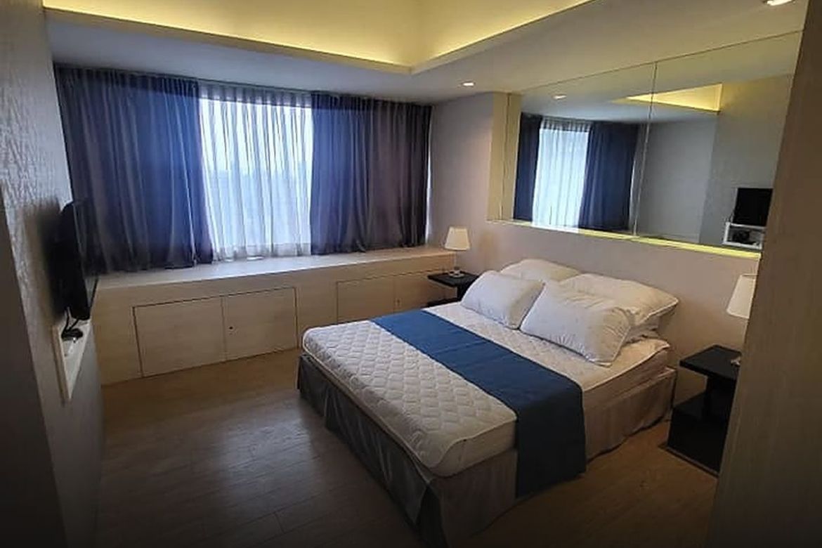 2 Bedroom Condo for Sale in One Shangri-La Place, Wack-Wack Greenhills, Mandaluyong, Metro Manila near MRT-3 Shaw Boulevard – photo 3