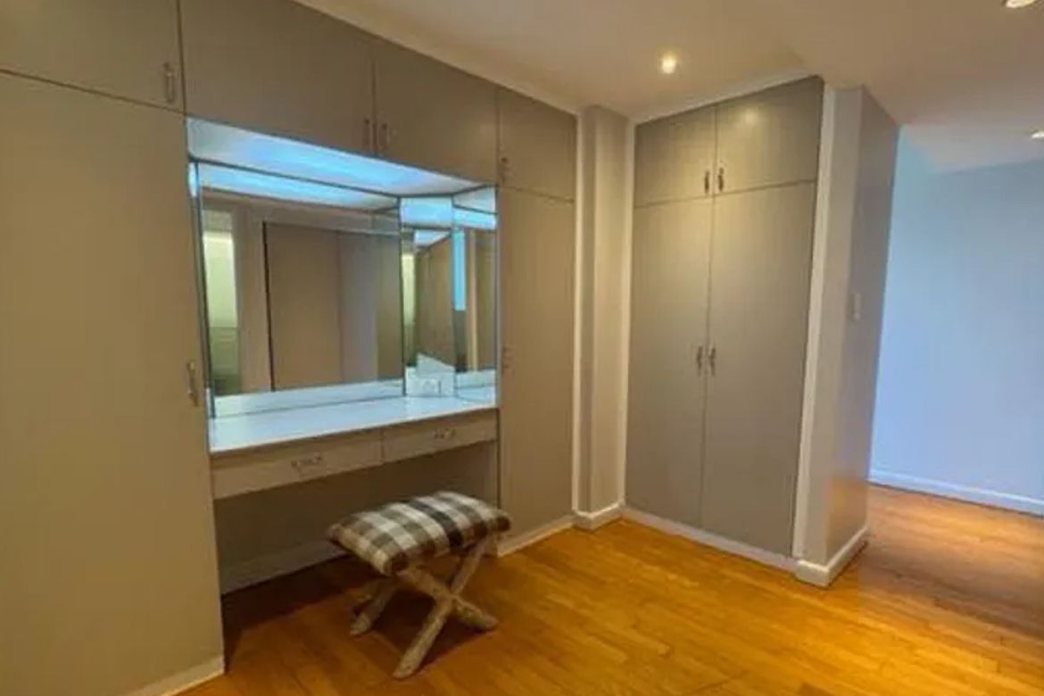 2 Bedroom Condo for Sale in One Shangri-La Place, Wack-Wack Greenhills, Mandaluyong, Metro Manila near MRT-3 Shaw Boulevard