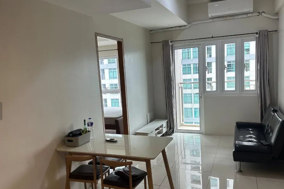 2 Bedroom Condo for Sale in One Shangri-La Place, Wack-Wack Greenhills, Mandaluyong, Metro Manila near MRT-3 Shaw Boulevard – photo 2