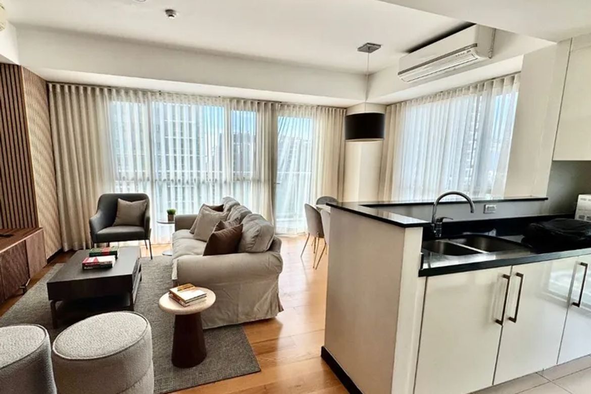 2 Bedroom Condo for Sale in One Shangri-La Place, Wack-Wack Greenhills, Mandaluyong, Metro Manila near MRT-3 Shaw Boulevard – photo 2