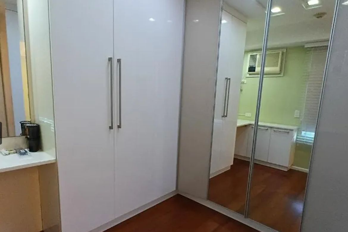 2 Bedroom Condo for Sale in One Shangri-La Place, Wack-Wack Greenhills, Mandaluyong, Metro Manila near MRT-3 Shaw Boulevard – photo 4