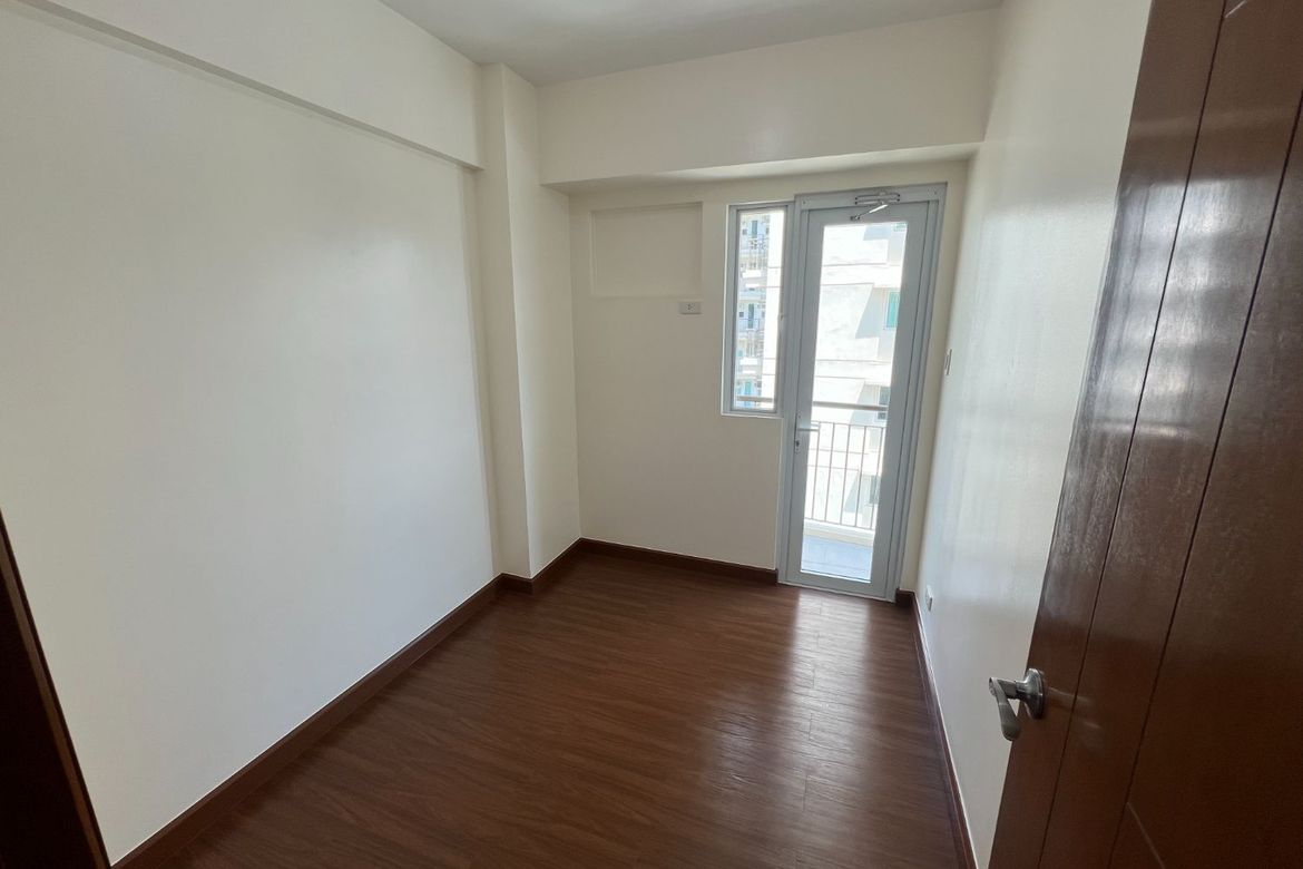 2 Bedroom Condo for Sale in Palm Beach West, Barangay 76, Pasay, Metro Manila near LRT-1 Libertad – photo 4