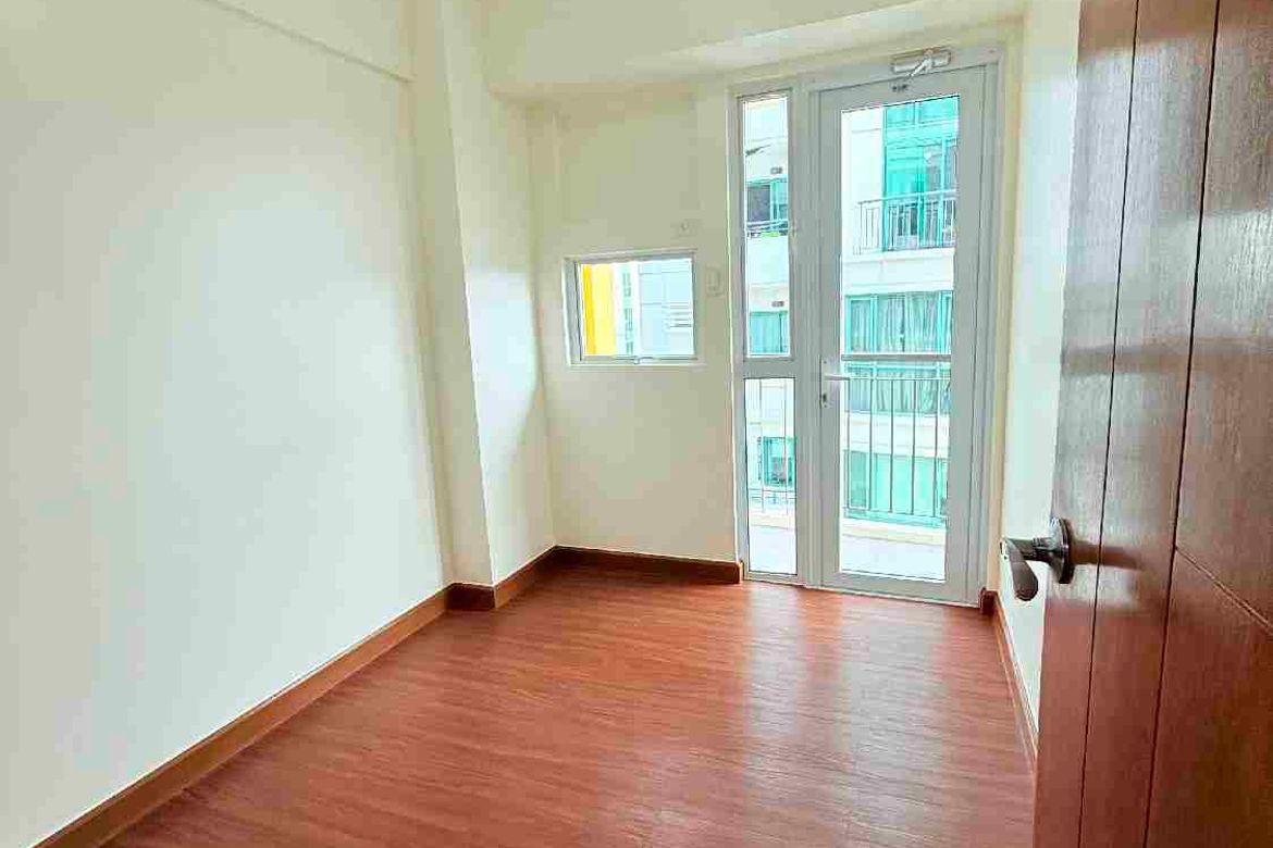 2 Bedroom Condo for Sale in Palm Beach West, Barangay 76, Pasay, Metro Manila near LRT-1 Libertad – photo 4