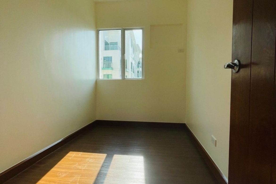 2 Bedroom Condo for Sale in Palm Beach West, Barangay 76, Pasay, Metro Manila near LRT-1 Libertad – photo 3