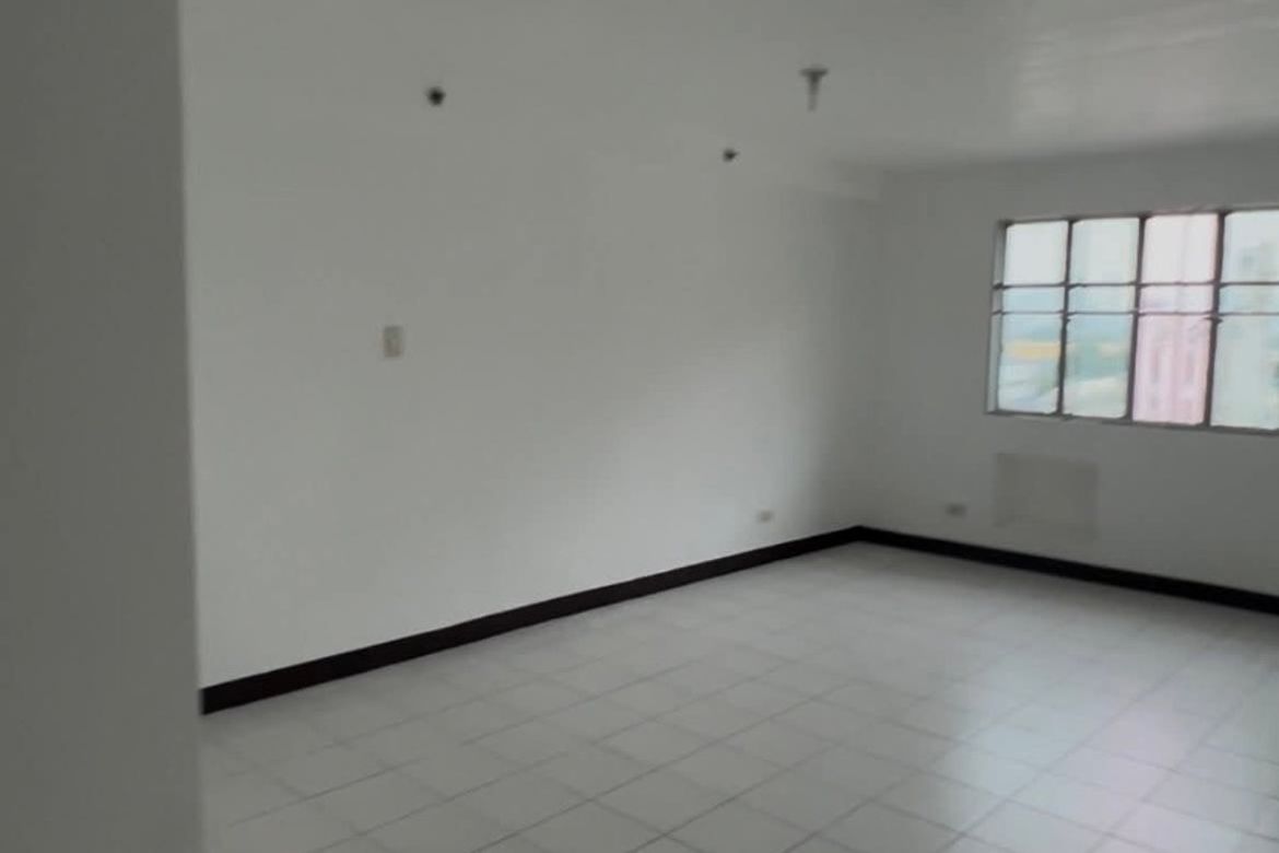 2 Bedroom Condo for Sale in Palmdale Heights, Bagong Ilog, Pasig, Metro Manila – photo 6