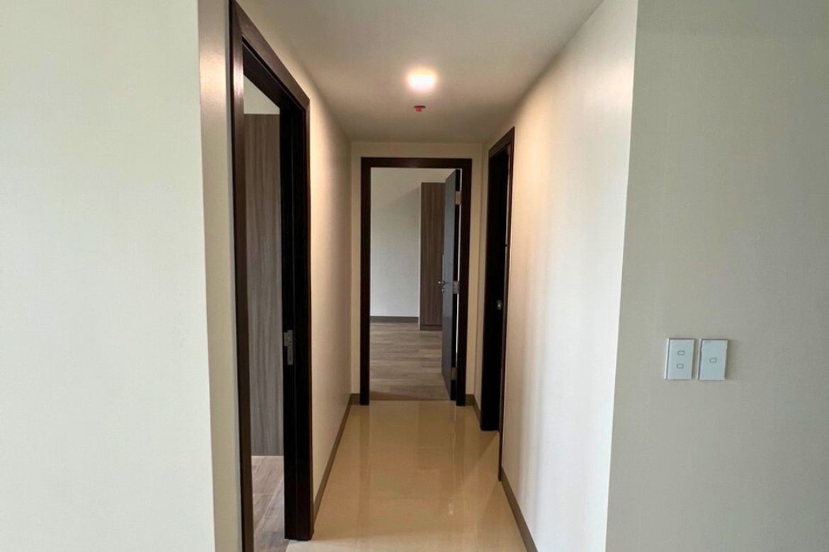 2 Bedroom Condo for Sale in Park McKinley West, BGC, Taguig – photo 11