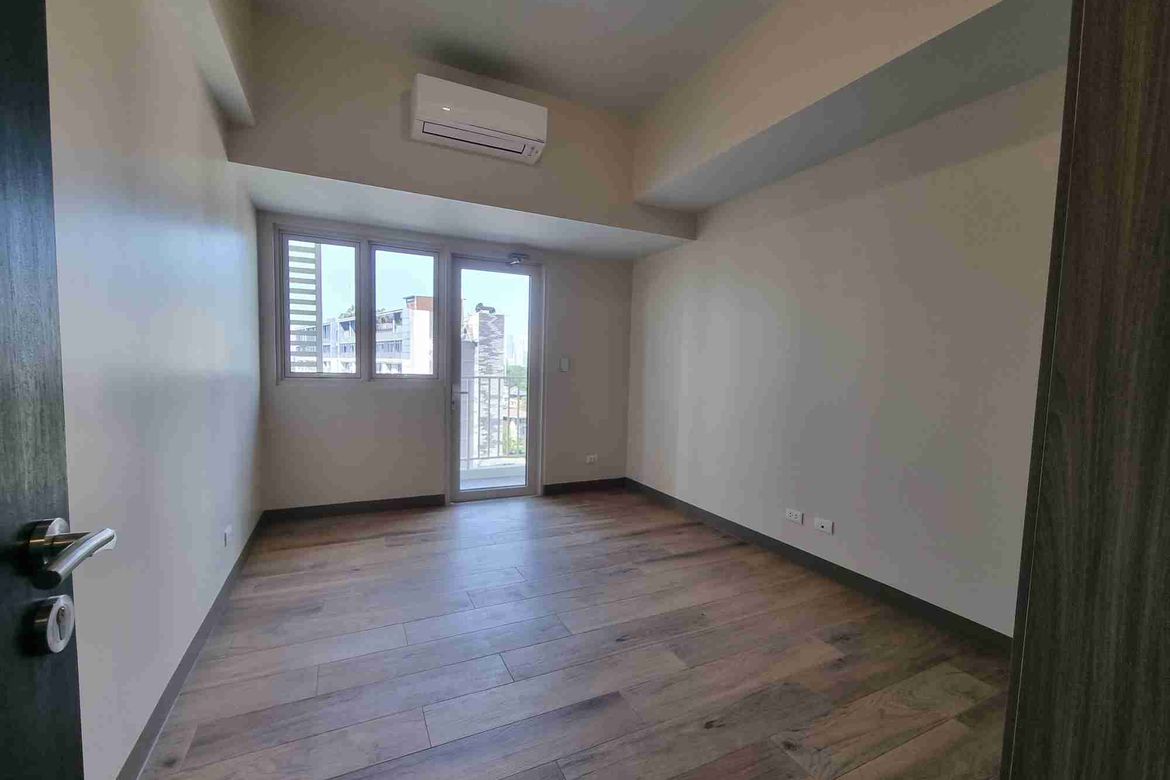 2 Bedroom Condo for Sale in Park McKinley West, BGC, Taguig – photo 9