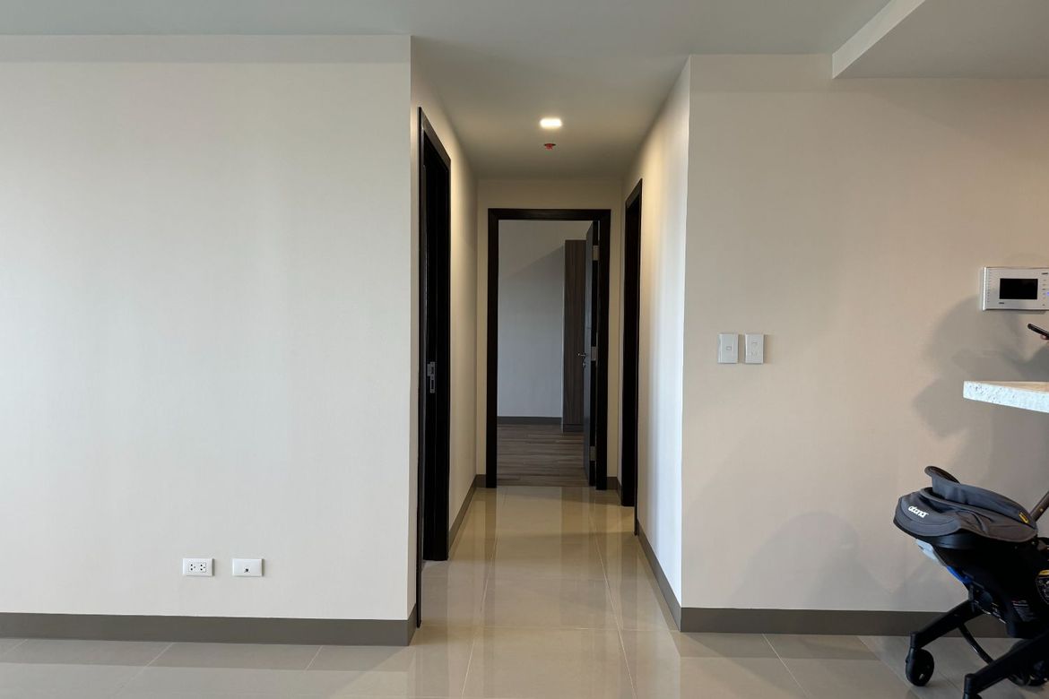 2 Bedroom Condo for Sale in Park McKinley West, BGC, Taguig – photo 7