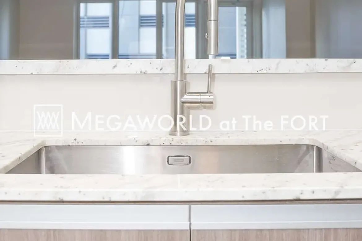 2 Bedroom Condo for Sale in Park McKinley West, BGC, Taguig – photo 11