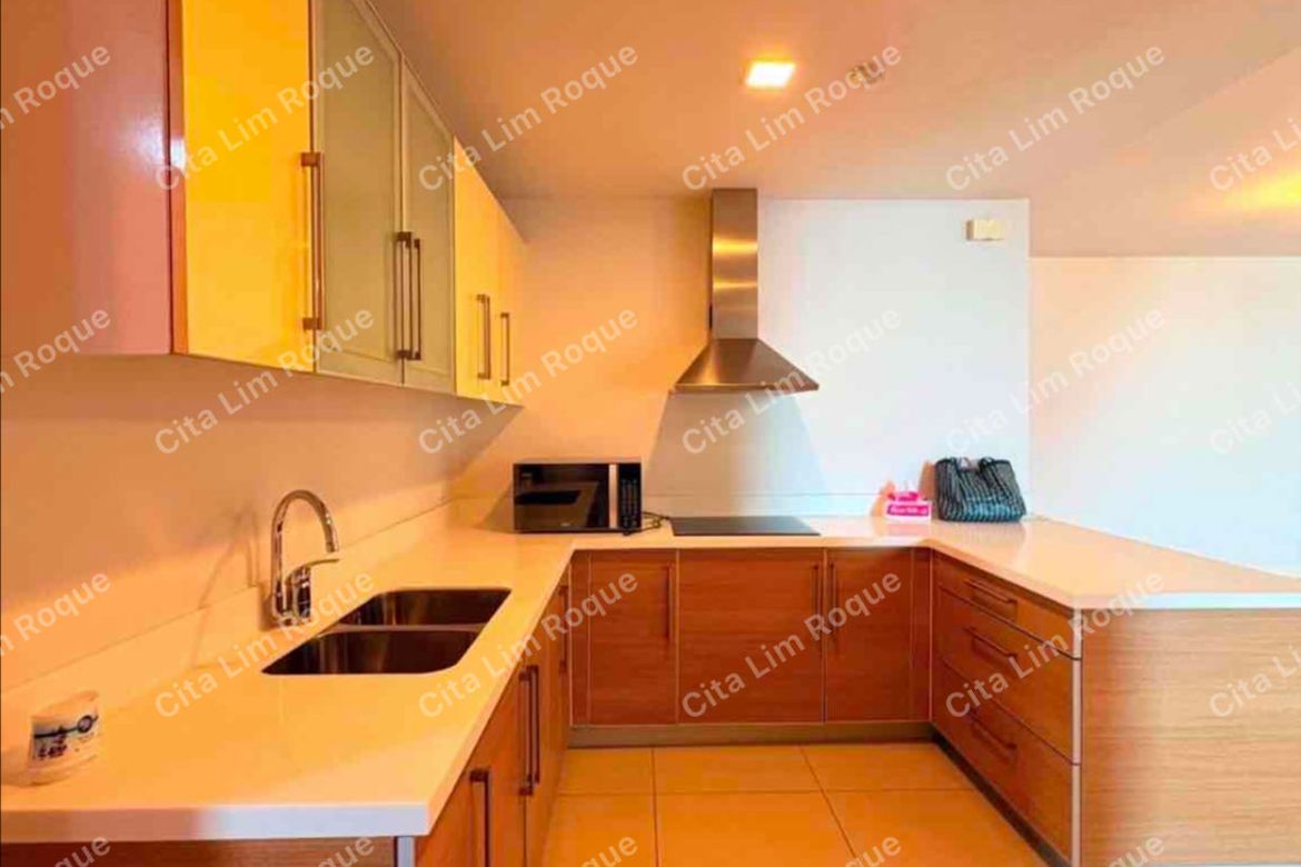 2 Bedroom Condo for Sale in Park Terraces, San Lorenzo, Makati City near MRT-3 Ayala – photo 5