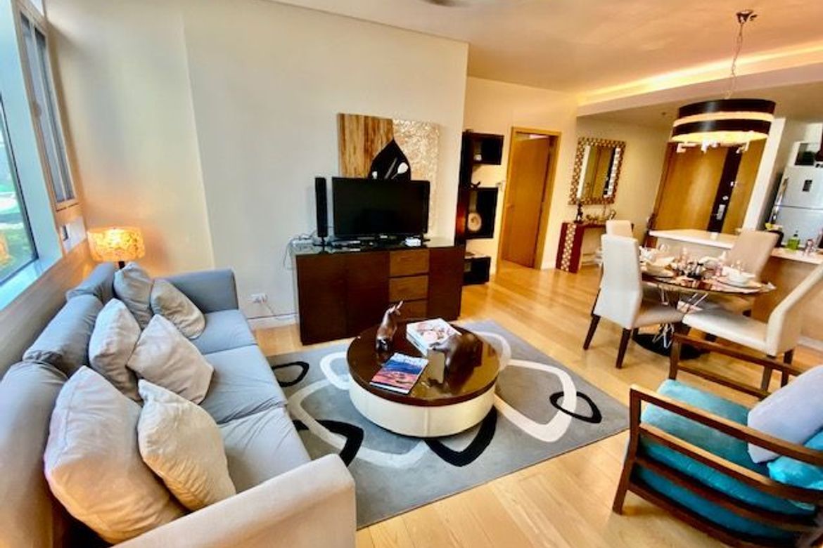 2 Bedroom Condo for Sale in Park Terraces, San Lorenzo, Makati City near MRT-3 Ayala – photo 8