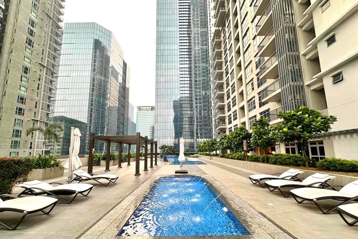2 Bedroom Condo for Sale in Park Triangle Residences, BGC, Taguig – photo 3