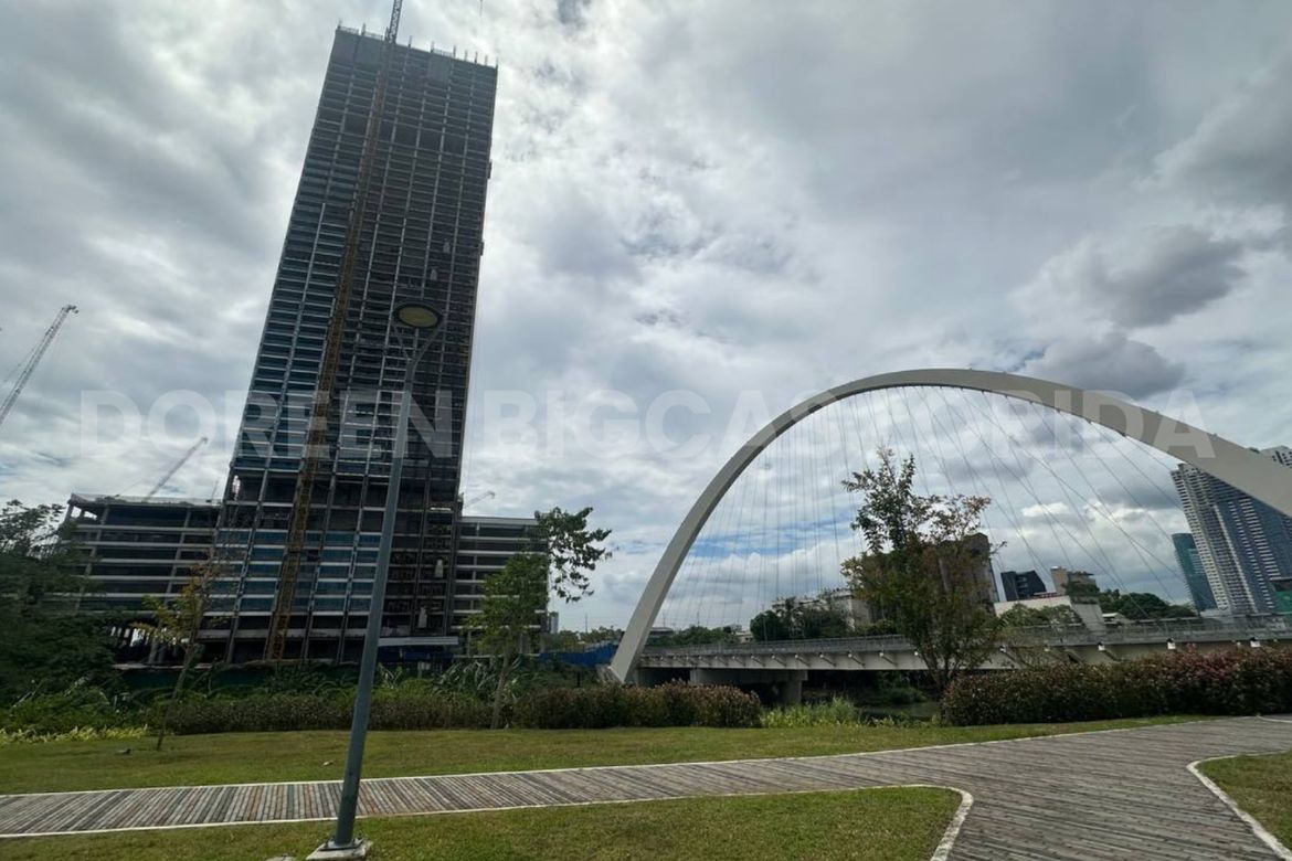 2 Bedroom Condo for Sale in Parklinks North and South Towers, Ugong Norte, Quezon City, Metro Manila – photo 2