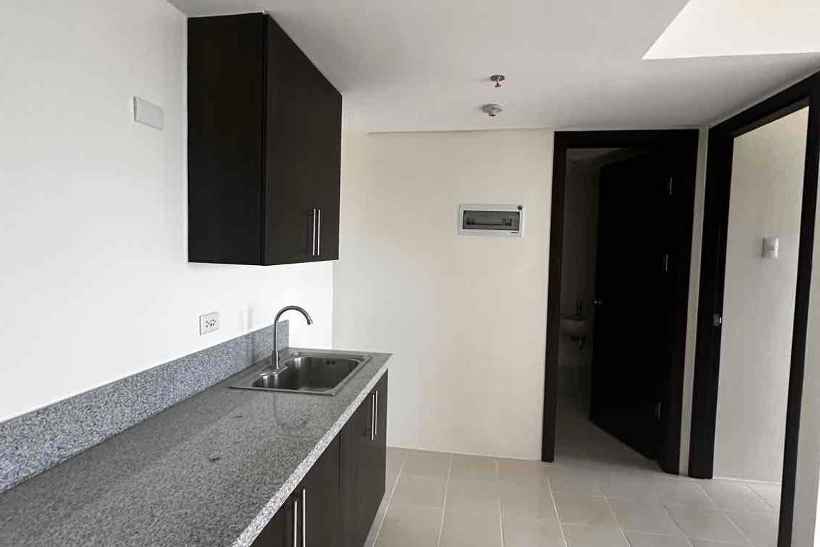 2 Bedroom Condo for Sale in Pasadeña, San Juan, Metro Manila near LRT-2 Gilmore – photo 6