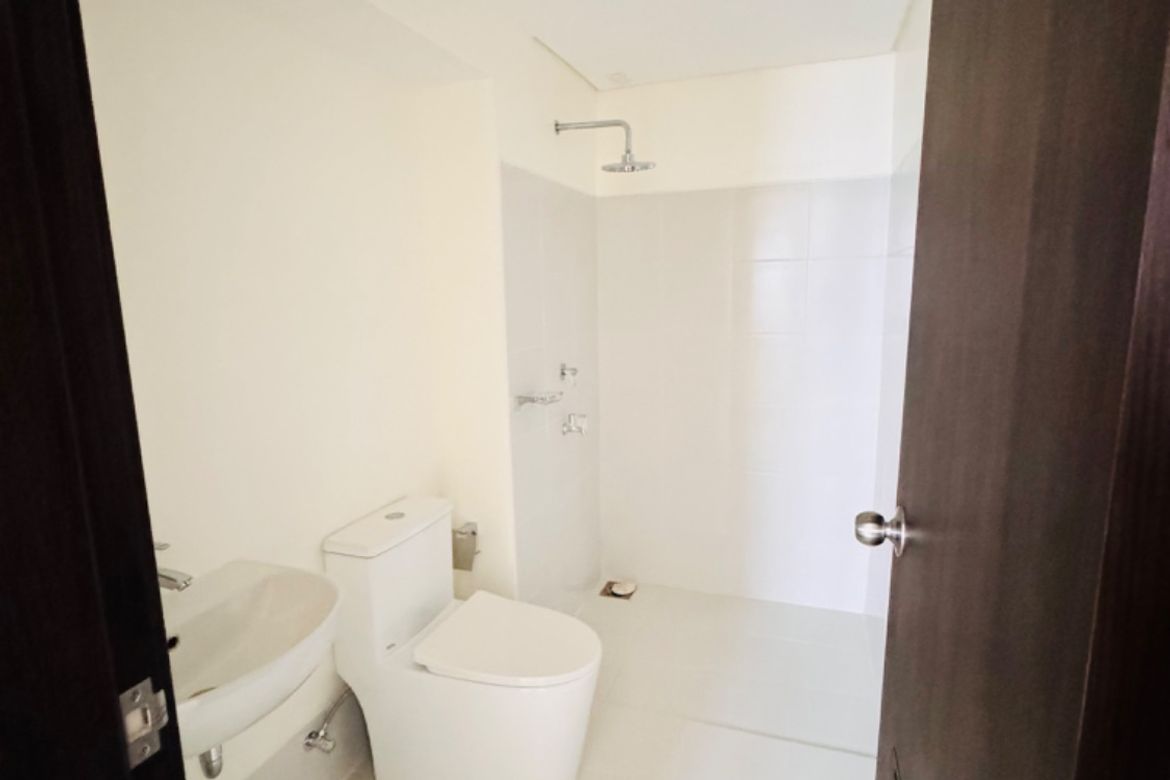 2 Bedroom Condo for Sale in Pasadeña, San Juan, Metro Manila near LRT-2 Gilmore – photo 8