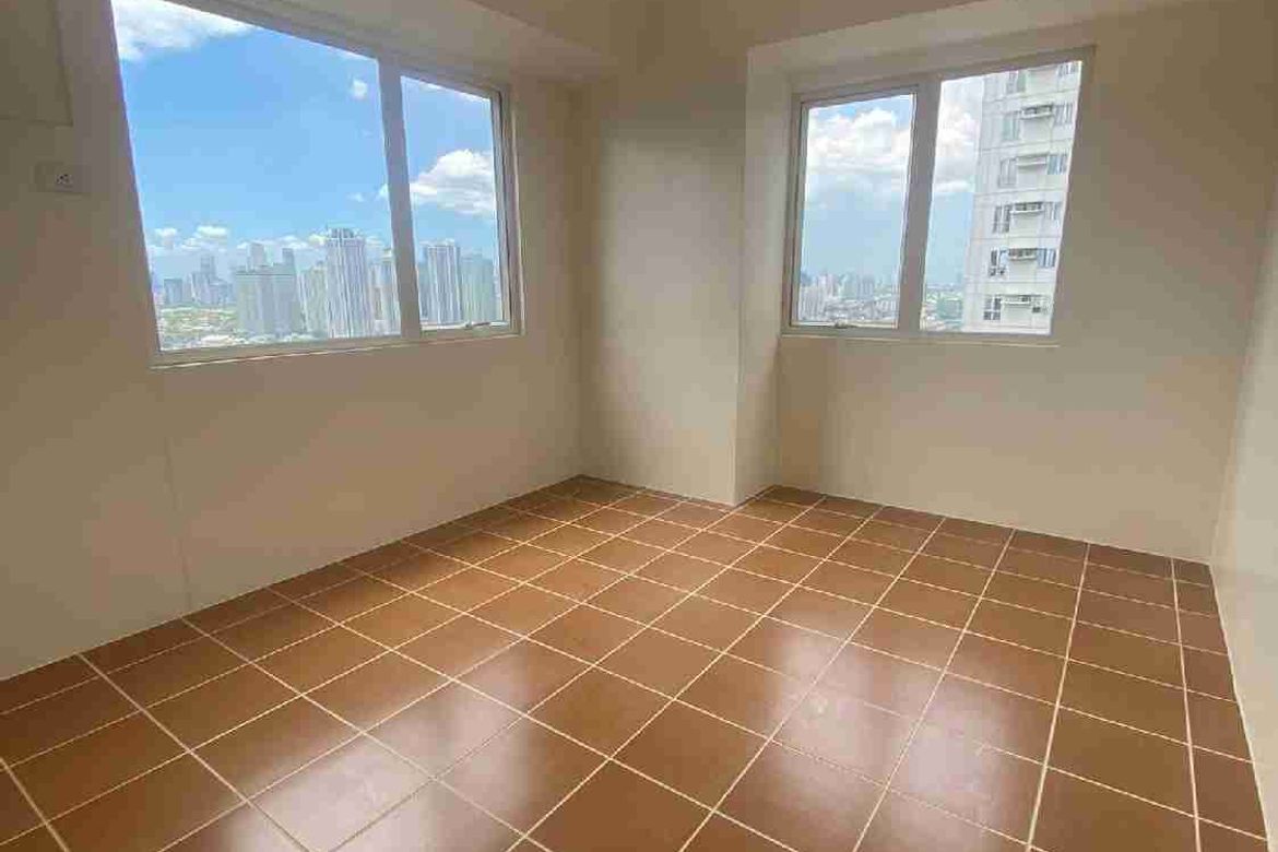 2 Bedroom Condo for Sale in Pioneer Woodlands, Barangka Ilaya, Mandaluyong, Metro Manila near MRT-3 Boni – photo 6