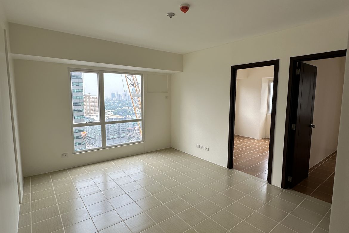 2 Bedroom Condo for Sale in Pioneer Woodlands, Barangka Ilaya, Mandaluyong, Metro Manila near MRT-3 Boni – photo 5
