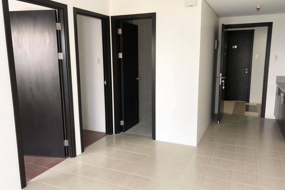 2 Bedroom Condo for Sale in Pioneer Woodlands, Barangka Ilaya, Mandaluyong, Metro Manila near MRT-3 Boni – photo 8