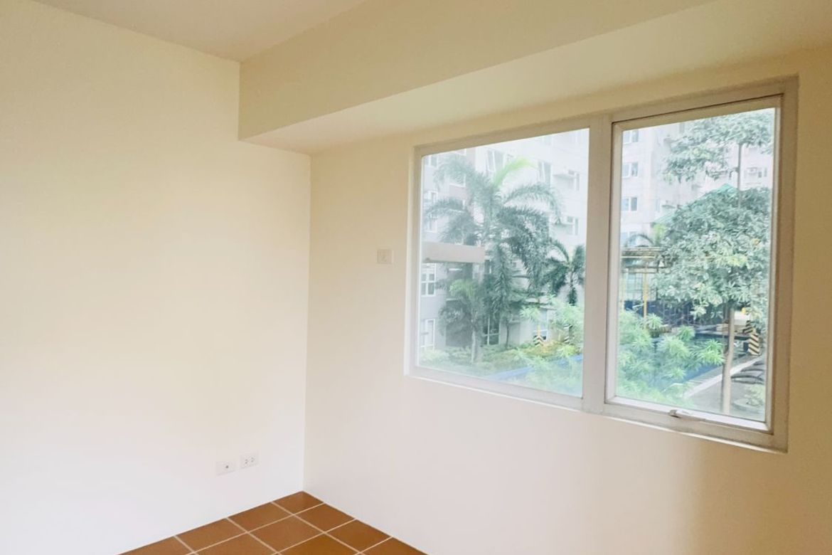 2 Bedroom Condo for Sale in Pioneer Woodlands, Barangka Ilaya, Mandaluyong, Metro Manila near MRT-3 Boni – photo 3