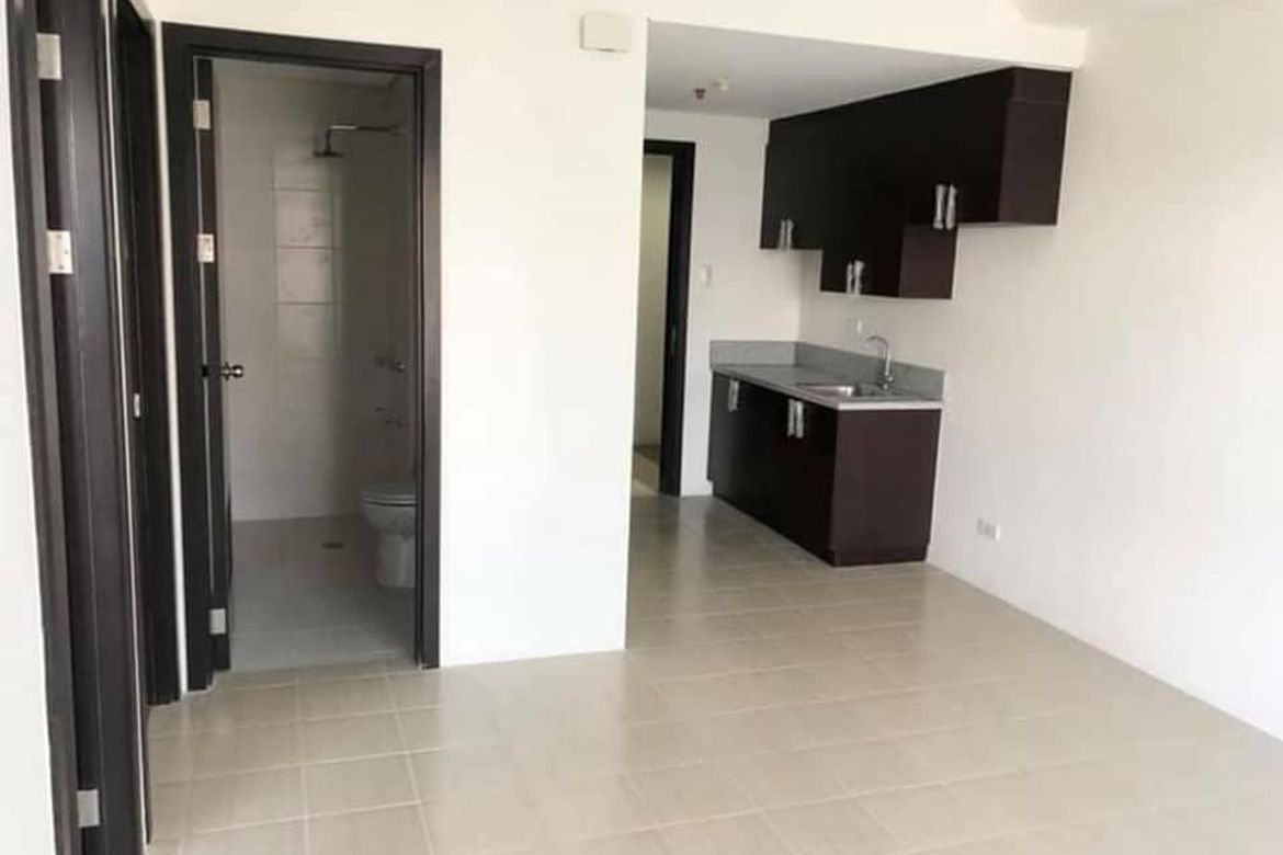 2 Bedroom Condo for Sale in Pioneer Woodlands, Barangka Ilaya, Mandaluyong, Metro Manila near MRT-3 Boni – photo 7