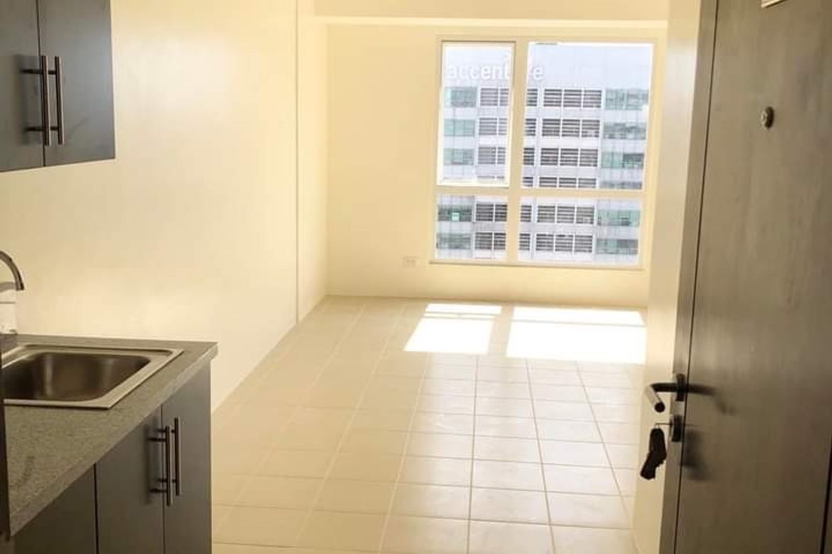 2 Bedroom Condo for Sale in Pioneer Woodlands, Barangka Ilaya, Mandaluyong, Metro Manila near MRT-3 Boni – photo 6