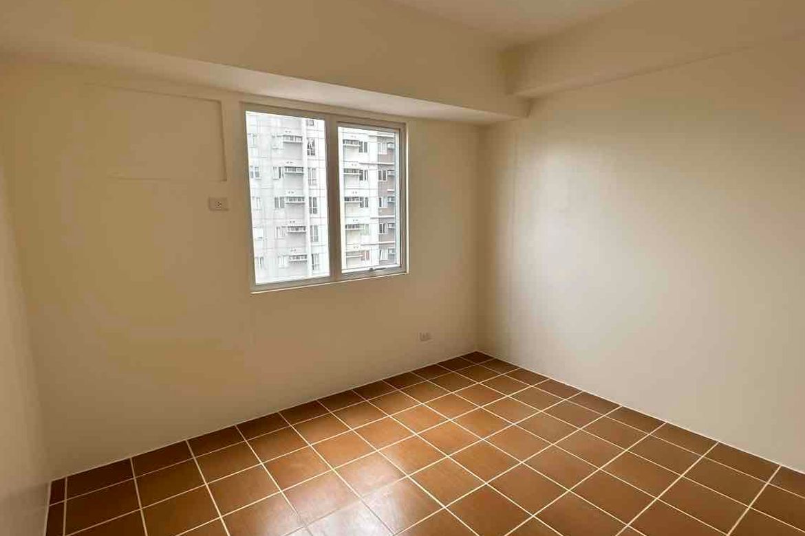 2 Bedroom Condo for Sale in Pioneer Woodlands, Barangka Ilaya, Mandaluyong, Metro Manila near MRT-3 Boni – photo 6