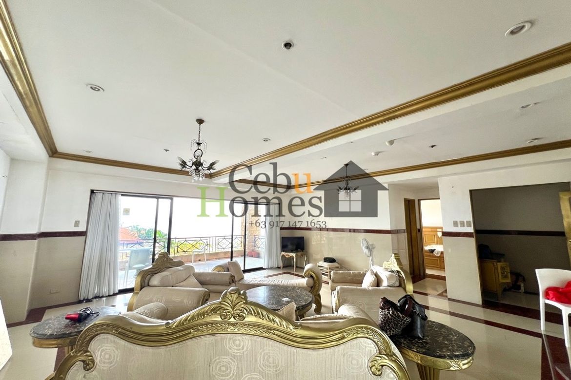 2 Bedroom Condo for Sale in Punta Engaño, Lapu-Lapu, Cebu
