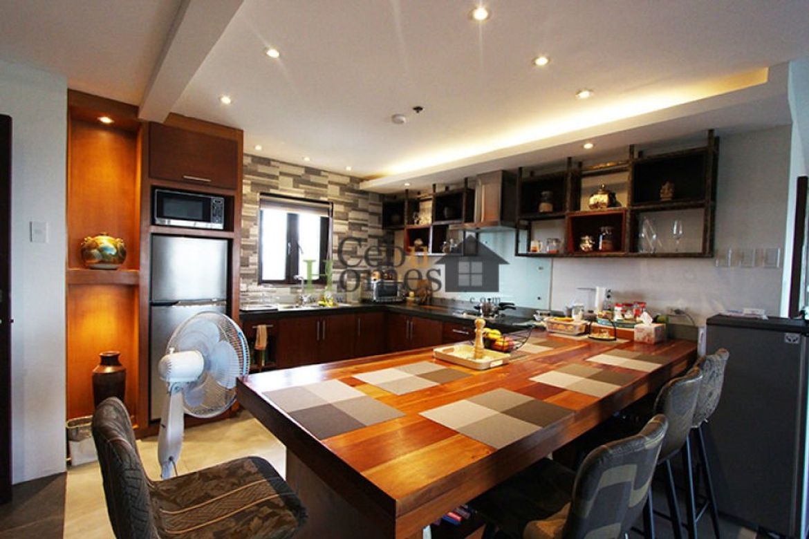 2 Bedroom Condo for Sale in Punta Engaño, Lapu-Lapu, Cebu
