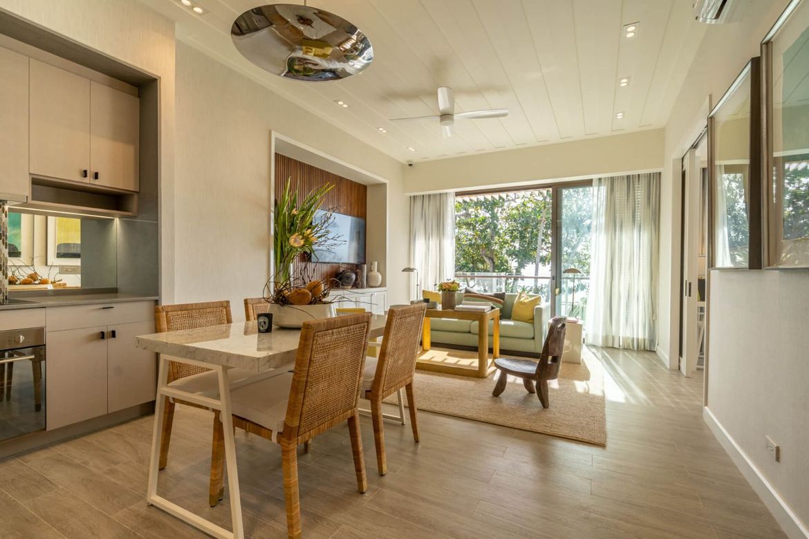 2 Bedroom Condo for Sale in Punta Engaño, Lapu-Lapu, Cebu