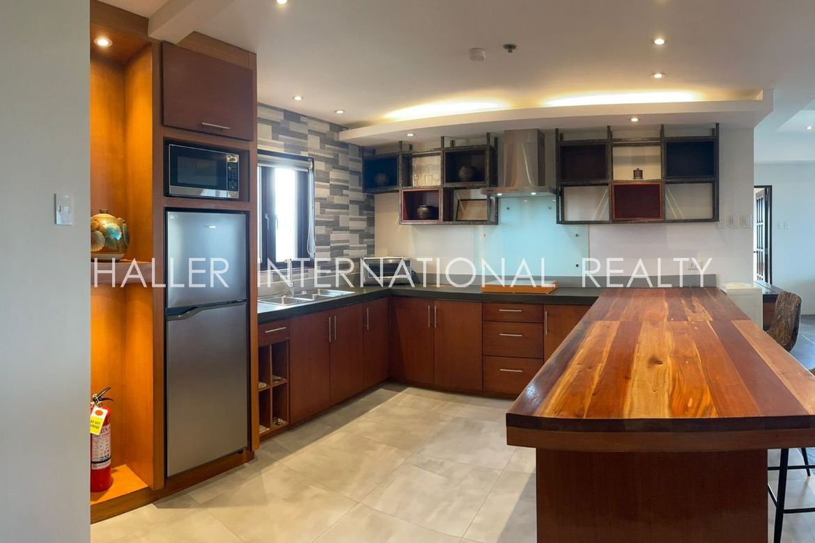 2 Bedroom Condo for Sale in Punta Engaño, Lapu-Lapu, Cebu – photo 5