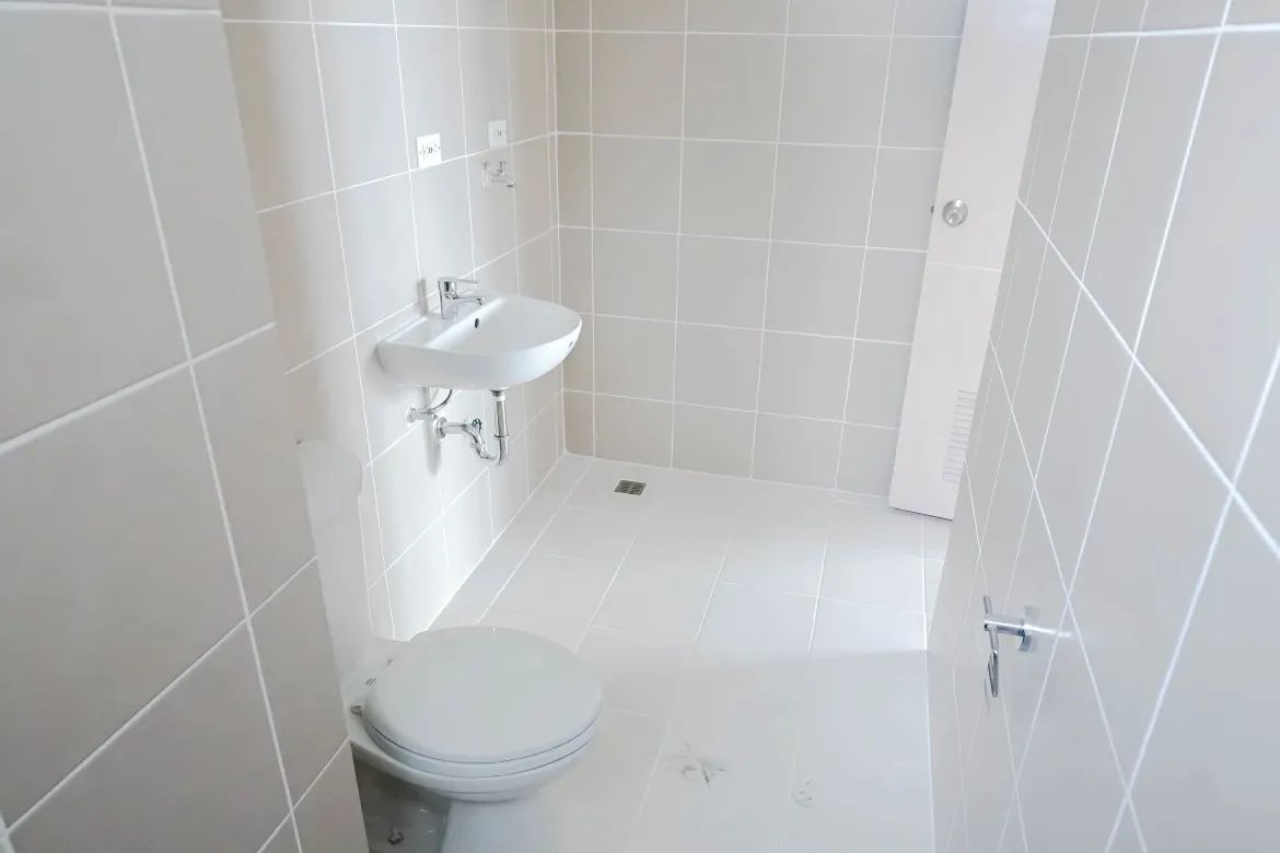 2 Bedroom Condo for Sale in Ramon Magsaysay, Quezon City, Metro Manila near LRT-1 Roosevelt – photo 2