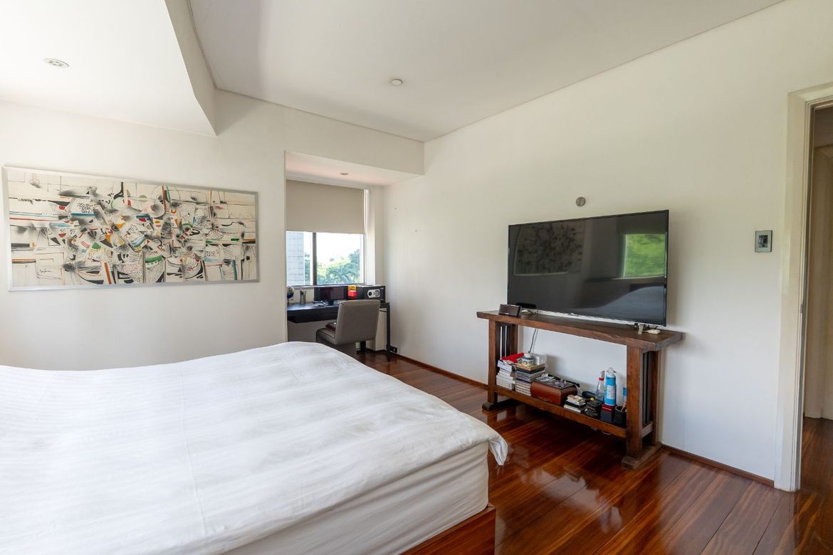 2 Bedroom Condo for Sale in Regent Parkway, BGC, Taguig – photo 12