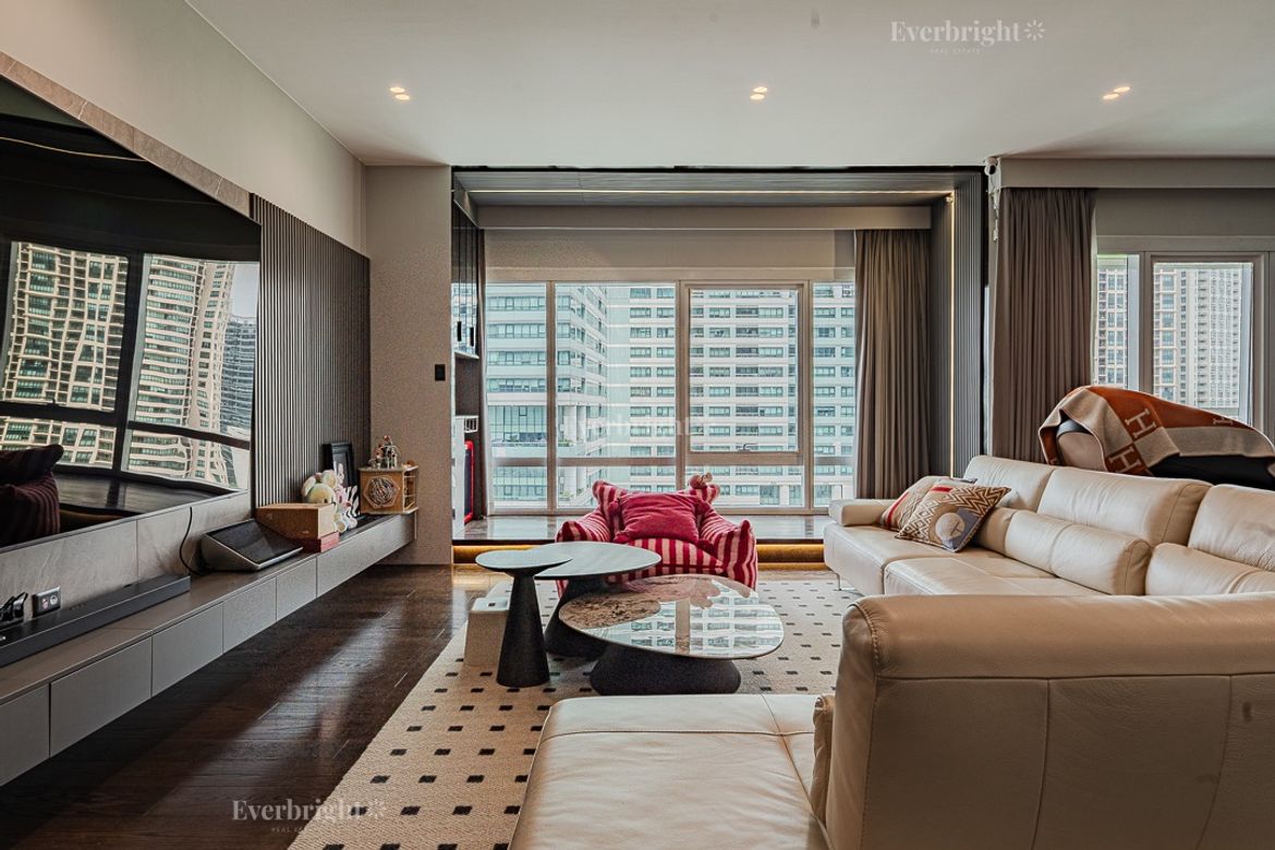2 Bedroom Condo for Sale in Rockwell, Makati City – photo 2