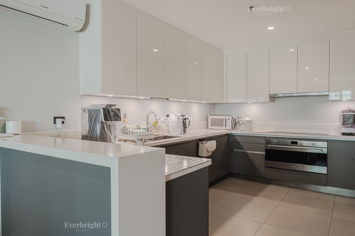 2 Bedroom Condo for Sale in Rockwell, Makati City – photo 12