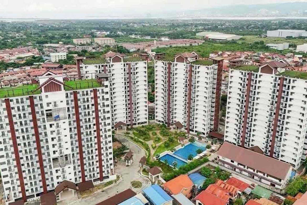 2 Bedroom Condo for Sale in Royal Oceancrest Mactan, Basak, Lapu-Lapu, Cebu