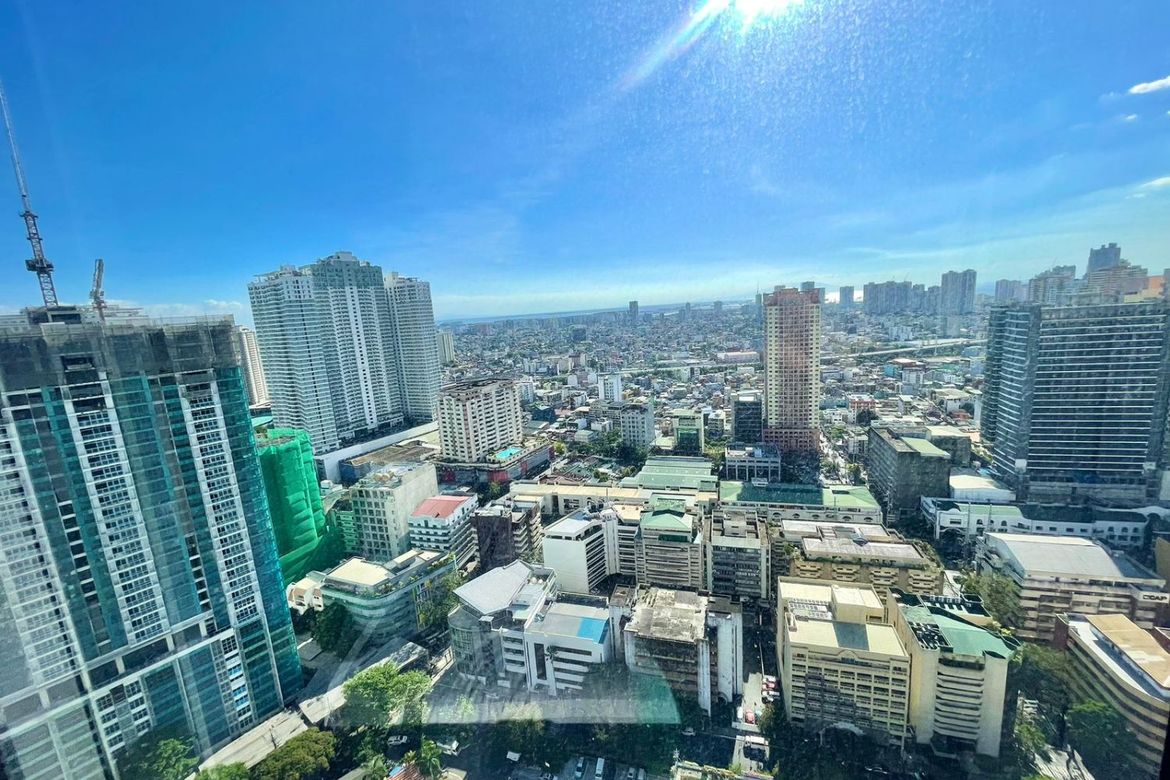 2 Bedroom Condo for Sale in San Lorenzo, Makati City – photo 16